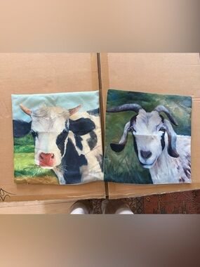 Set of 18x18 pillow covers - cow and goat